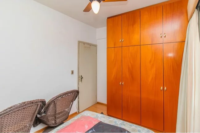 Imagem FCA 464 Apto 612521067-4 - Apartamento à venda no bairro Floresta - Porto Alegre/RS