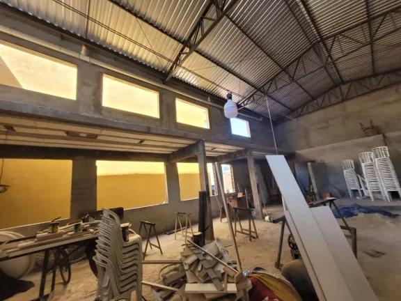 Imagem Prédio à venda, 244 m² por R$ 950.000,00 - Cidade Boa Vista - Suzano/SP