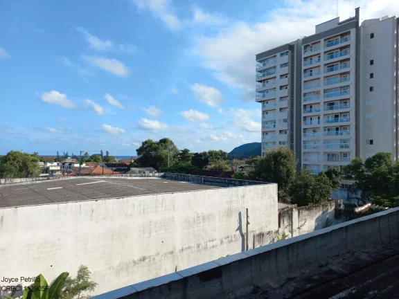 Imagem Vende-se Apartamento a 450m da Praia e no Centro de Peruíbe. Oportunidade!!!