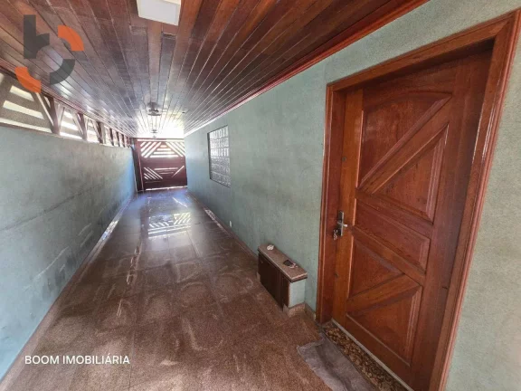 Imagem Casa com 4 dormitórios à venda, 243 m² por R$ 880.000,00 - Caonze - Nova Iguaçu/RJ