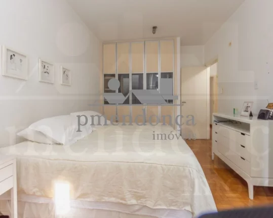 Imagem Apartamento 3 quartos, 1 suite, 1 vaga, 237 m2
