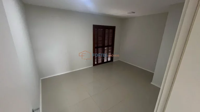 Imagem Fortes Imóveis Vende - Geminado no Bairro Pitangas