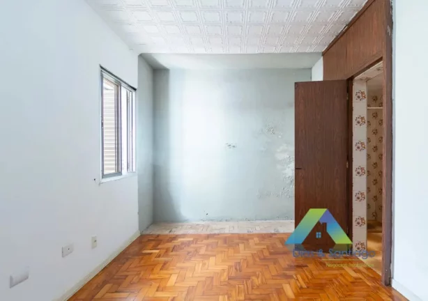 Imagem Casa com 3 Domitórios e 2 Banheiros em Vila das Mercês, São Paulo/SP