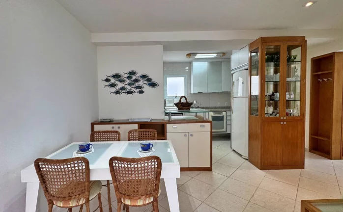 Imagem Apartamento com 2 suítes à venda, 87 m por R$ 2.300.000,00 - Riviera