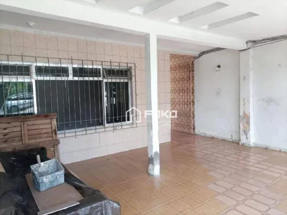 Imagem Casa com 6 dormitórios à venda, 200 m² por R$ 720.000,00 - Penha de França - São Paulo/SP
