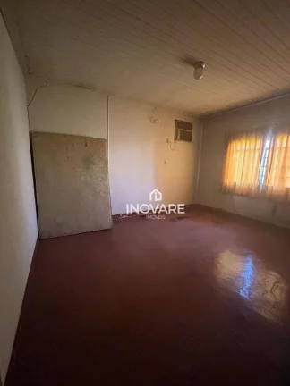 Imagem Casa com 3 dormitórios à venda, 250 m² por R$ 650.000,00 - Setor Central - Itumbiara/GO