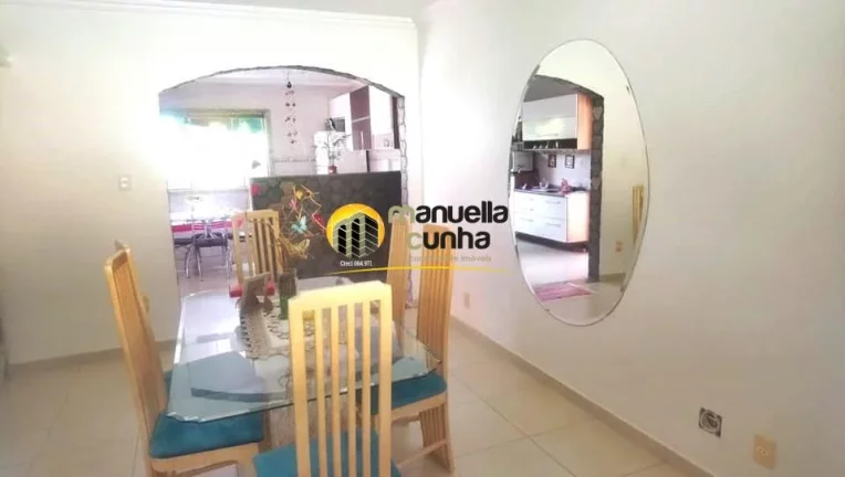 Imagem Belíssima Casa de condomínio C/4Qts e Área de Lazer Completa!