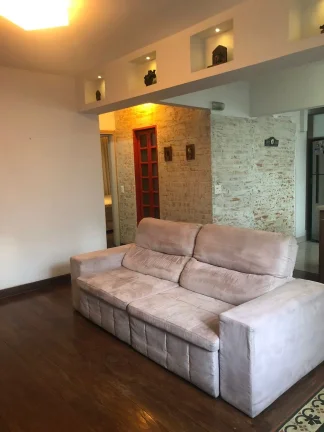 Imagem Apartamento 120M², 3Q, 1 Suíte com Hidro, 1 Suíte, Closet, Lavabo, Quintal Grande Coberto, Próximo Metrô.