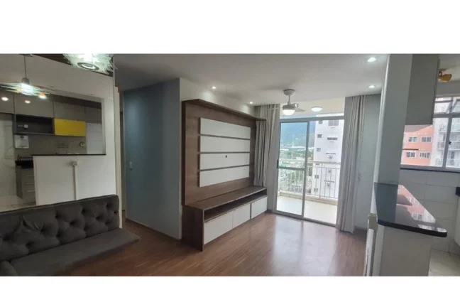 Apartamento Completo no Anil, RJ: Conforto e Praticidade