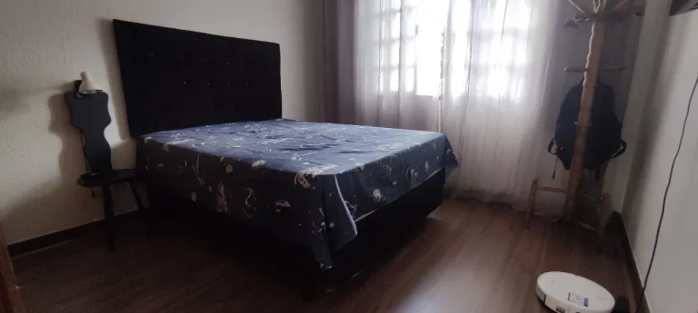 Imagem Encantadora Casa com 3 Dormitórios em Albuquerque - Oportunidade Imperdível por R$ 510.000