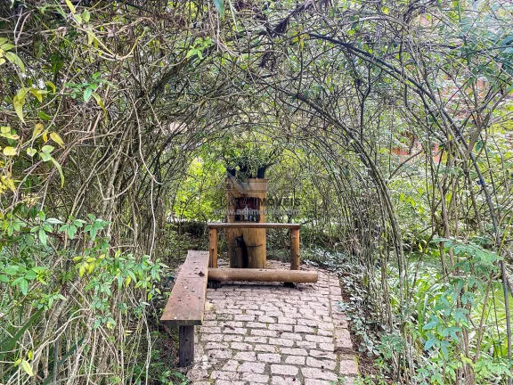 Imagem Apartamento à venda em Campos do Jordão – Localizado no centro do Capivari