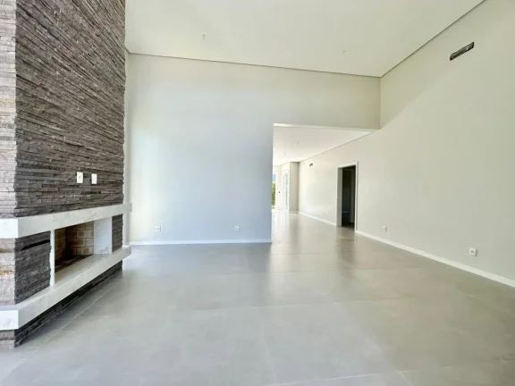 Imagem Casa em Condominio 3 Dormitórios - Bairro Araçá