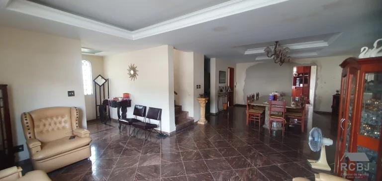 Imagem CASA COMERCIAL em ESMERALDAS - MG, CENTRO