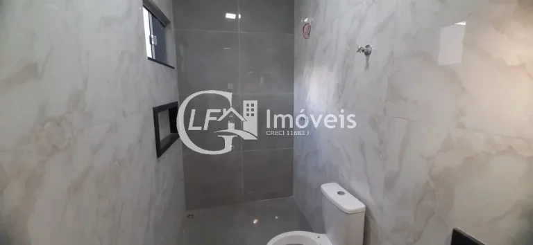 Imagem Imperdível! Casa à venda em Campo Grande-MS, Parque Residencial Rita Vieira. 3 quartos, 2 suítes, 1 sala, 1 banheiro, 2 vagas, 100m².