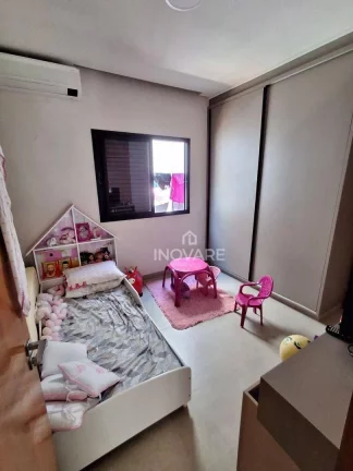 Imagem Casa com 3 dormitórios à venda, 195 m² por R$ 1.200.000 - Village Imperial - Itumbiara/GO