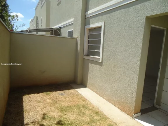 Imagem Casa em Condomínio para Venda em Iracemápolis, Condomínio Villaggio Mielli, 2 dormitórios, 1 banheiro, 1 vaga