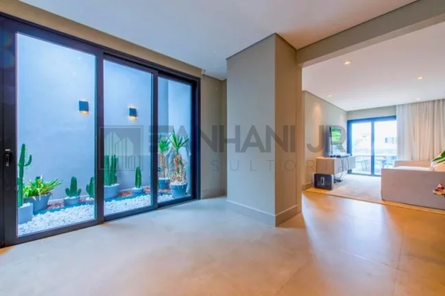 Imagem Imperdível oportunidade: Casa à venda em São Paulo-SP, Vila Nova Conceição, 4 quartos, 3 suítes, 3 salas, 5 banheiros, 2 vagas, 290m².