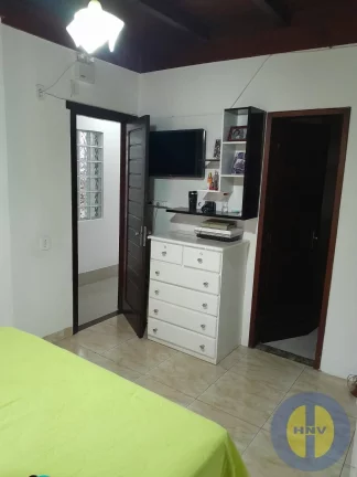 Imagem VENDO CASA DE 2 QUARTOS COM PISCINA EM ITAIPU + UM ANEXO NOS FUNDOS