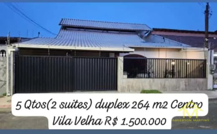Casa com 5 Quartos à Venda, 200 m² em Centro De Vila Velha - Vila Velha
