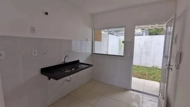 Imagem  CASA C/54M2 - 2 QUARTOS - 3 VAGAS DE GARAGEM - INOÃ - MARICÁ - RJ  Valor de avaliação R$ 240.000,00 LEILÃO ÚNICO 12/01/2026 - VALOR INICIAL DE VENDA: R$ 182.400,00