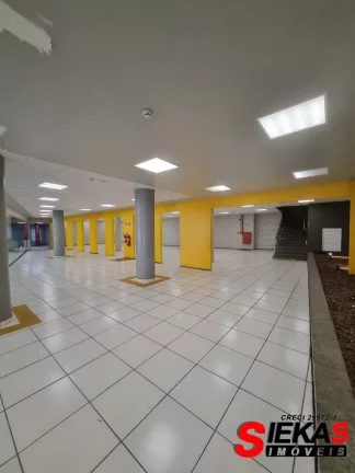 Imagem Galpão comercial de alto padrão em Vila Gomes Cardim, São Paulo-SP: 4 salas, 10 banheiros, 6 vagas de garagem, 6.100m² de área