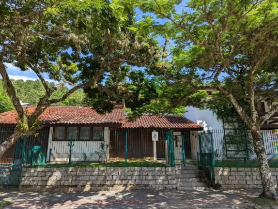 Imagem Casa tradicional ampla na trindade, qualidade e espaço