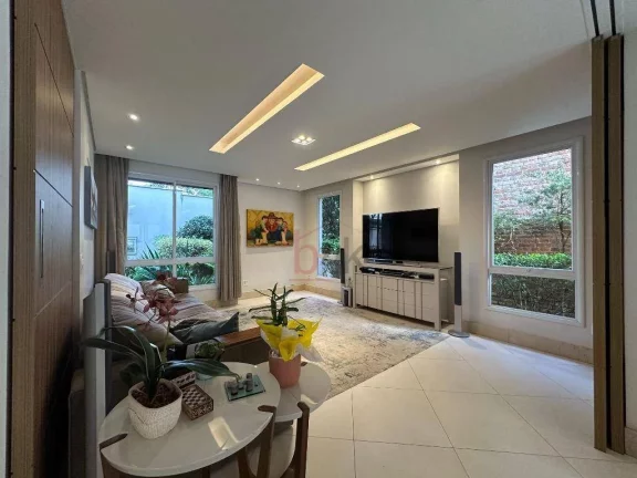 Imagem Casa à venda no Alto da Boa Vista com 4 suítes e 343 m²