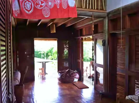Imagem São Bento: O Charme do Eucalipto e a Praticidade do Asfalto