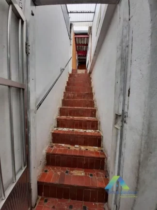 Imagem Sobrado no Rudge Ramos centro com 175 metros, 3 dormitórios, 2 vagas ótimo valor !