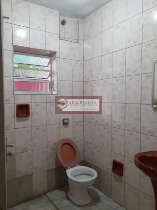 Imagem Conheça esse charmoso sobrado localizado no bairro Jardim Maria Rita, em São Paulo. Com uma área útil de 125M², essa propriedade conta com 3 dormitórios e 2 banheiros, perfeita para acomodar toda a sua família com conforto e privacidade. 

O sobrado ainda