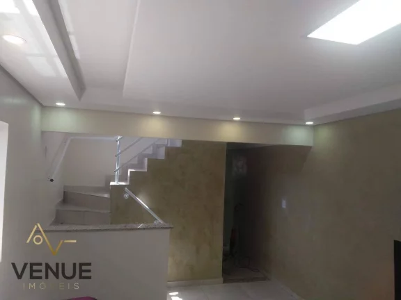 Imagem Sobrado com 3 dormitórios à venda, 220 m² por R$ 592.000,00 - Jardim Helena - Ferraz de Vasconcelos/SP