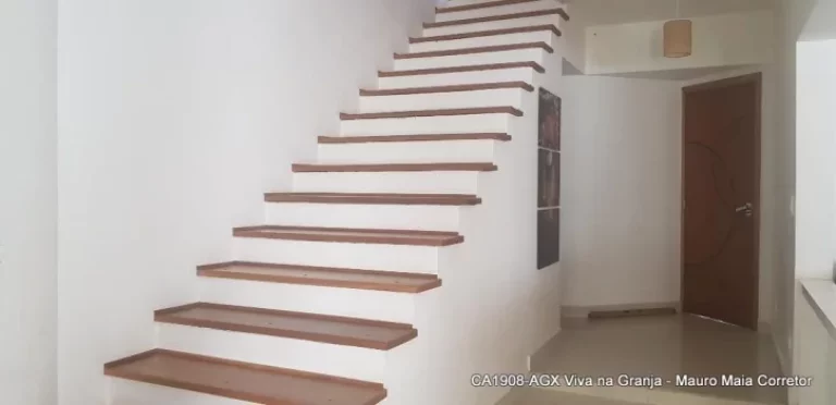 Imagem Casa com 4 dormitórios à venda, 288 m² -Granja Viana - Carapicuíba/SP