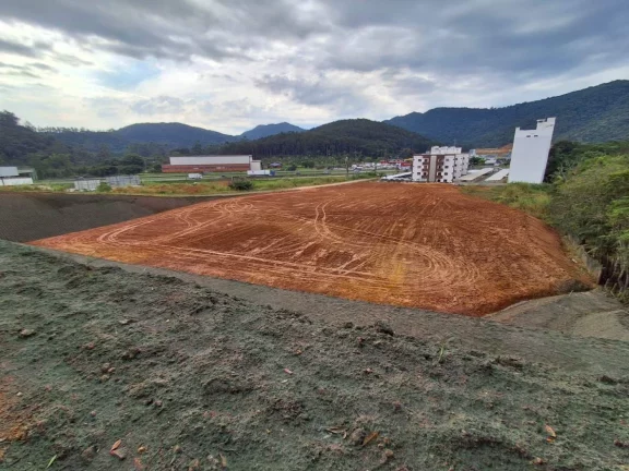 Imagem Área para Venda em Balneário Camboriú / SC no bairro Municípios