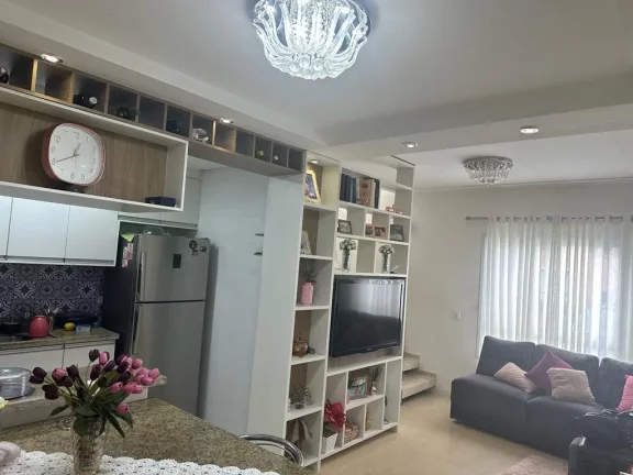Imagem Sobrado com 2 dormitórios à venda, 80 m² por R$ 690.000,00 - Jardim Carlos Cooper - Suzano/SP