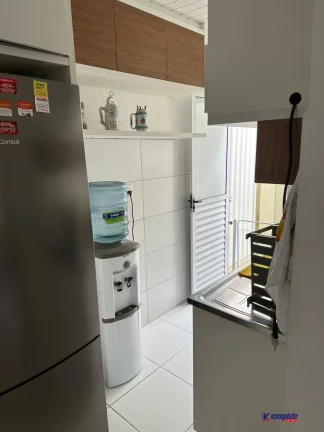 Imagem VENDO CASA 2/4 - CONDOMÍNIO FECHADO