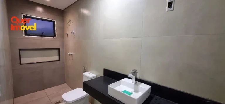 Imagem Imperdível oportunidade de adquirir casa em condomínio com 3 quartos e 3 suítes na Quinta da Mata, Ribeirão Preto-SP! 4 vagas de garagem e 157m² de área. Quer Imóvel Negócios Imobiliários!