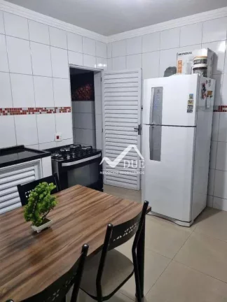 Imagem Sobrado à venda, 90 m² por R$ 380.000,00 - Caneleira - Santos/SP