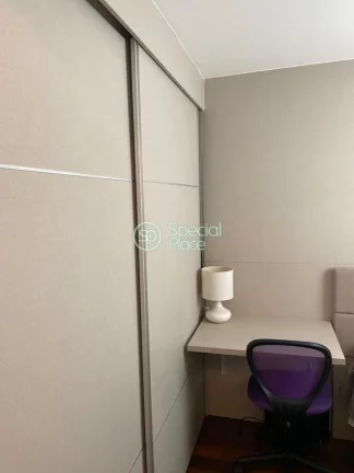 Imagem Apartamento com 96m2 de área privativa, 4 dormitórios ( 1 suíte) e 2 vagas na garagem. Living amp...