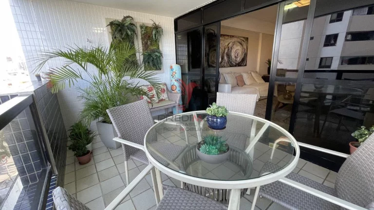 Imagem Oportunidade no Jardm Oceania. Apartamento com 218 mts², 5 Quartos, 2 Suites, 2 Vagas