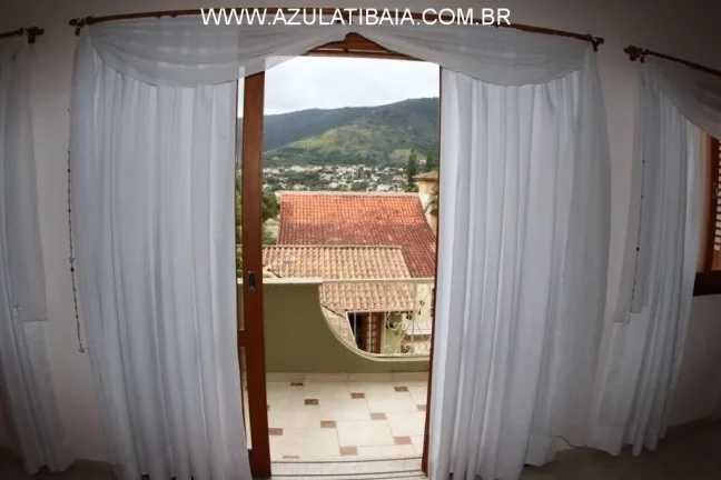 Imagem Casa para Venda em Atibaia, Vila Petropolis, 3 dormitórios, 3 suítes, 4 banheiros, 3 vagas