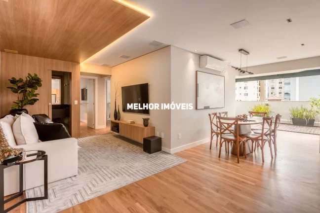 Imagem Apartamento Diferenciado Frente Mar a venda em Balneário Camboriú