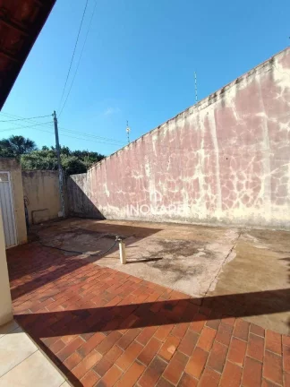Imagem Casa com 2 dormitórios à venda por R$ 300.000,00 - Jardim Nova Itumbiara - Itumbiara/GO