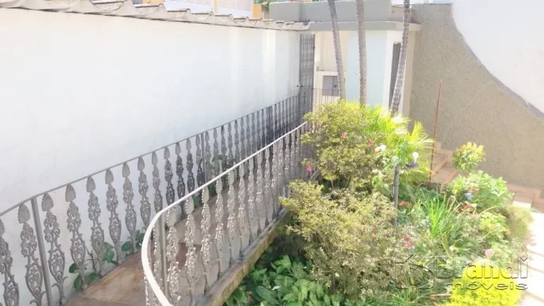 Imagem CASA NA V. GRACIOSA COM 4 VAGAS COBERTAS