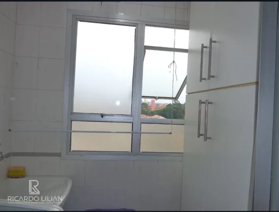 Imagem Lindo apartamento com 2 dormitorios,uma vaga e planejados a venda - Parque Fongaro