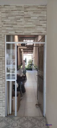 Imagem VENDO CASA DE 3/4 NA SÃO DOMINGOS