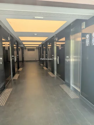 Imagem Conjuntos comerciais que somam 17510m² na Chácara Santo Antônio.