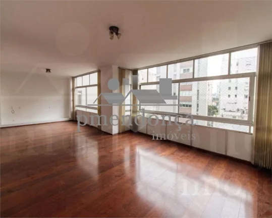 Imagem Apartamento em Higienópolis com 3 quartos, (1 suite) e 2 vagas, 210 m2