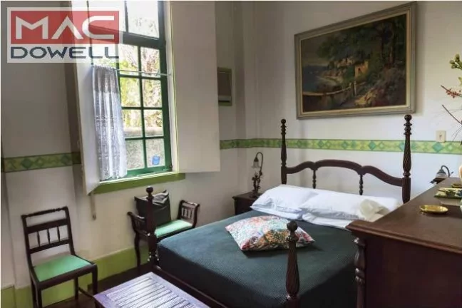 Imagem Mansão de 500 m² / 6 quartos - A VENDA - Santa Teresa/RJ