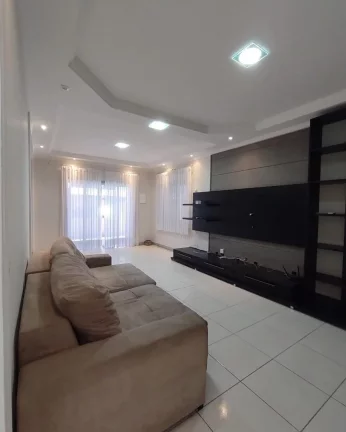 Imagem CASA RESIDENCIAL em GUARAPARI - ES, SANTA MÔNICA