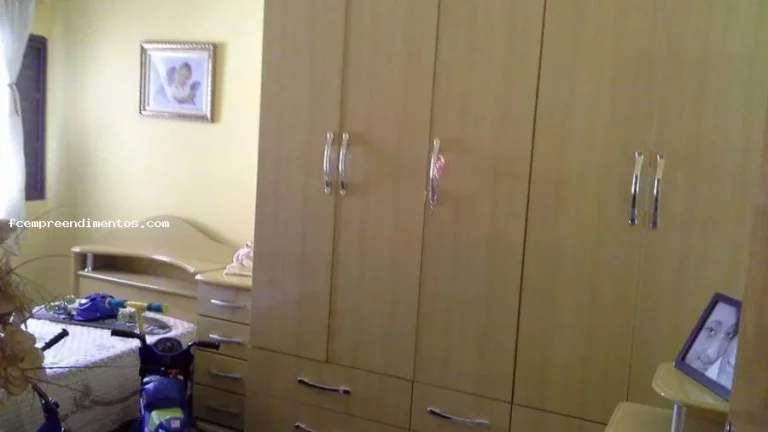 Imagem Casa para Venda em Piracicaba, Santa Terezinha, 3 dormitórios, 1 suíte, 3 banheiros, 1 vaga